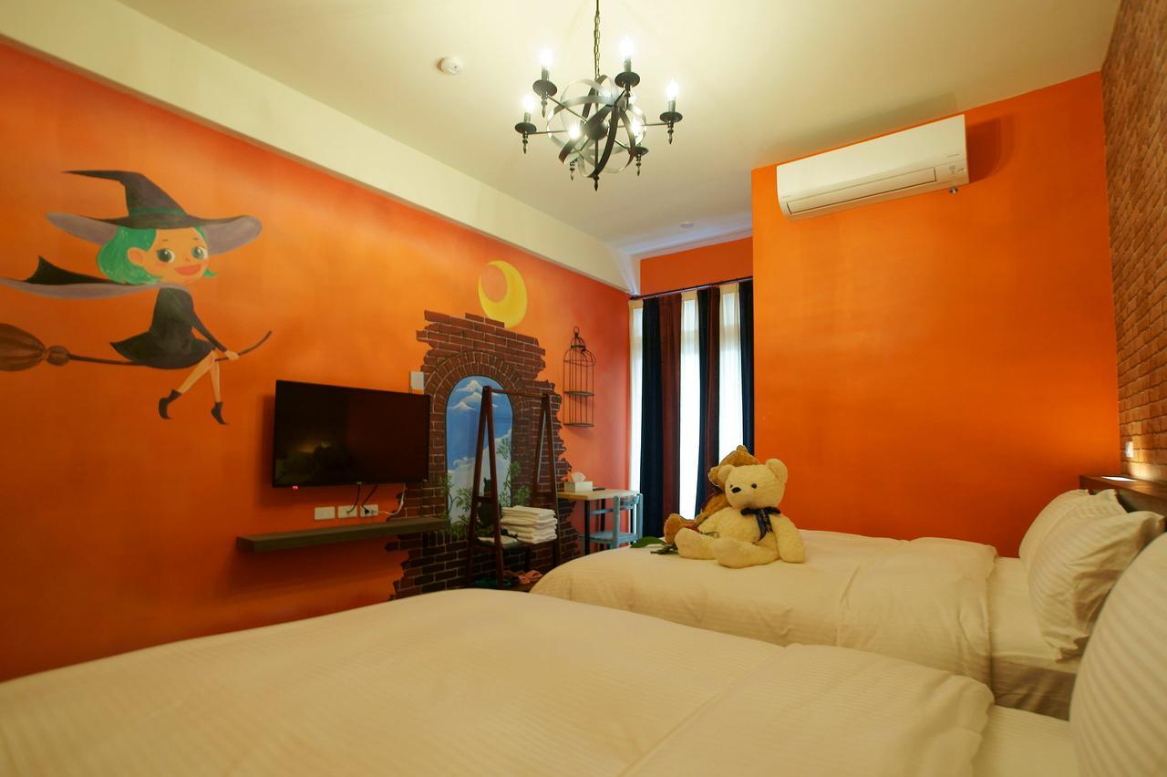 達樂斯電梯民宿dollars Bnb Taitung Ngoại thất bức ảnh