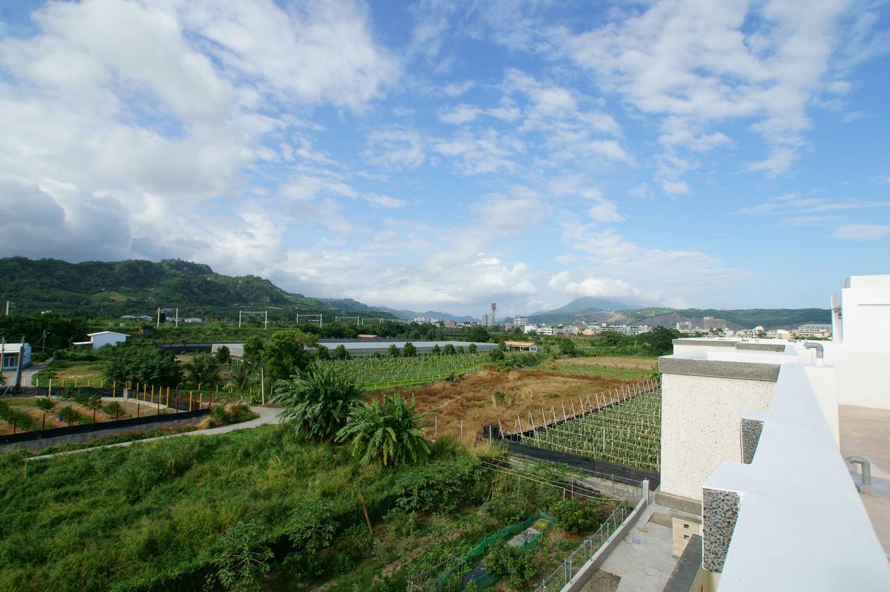 達樂斯電梯民宿dollars Bnb Taitung Ngoại thất bức ảnh